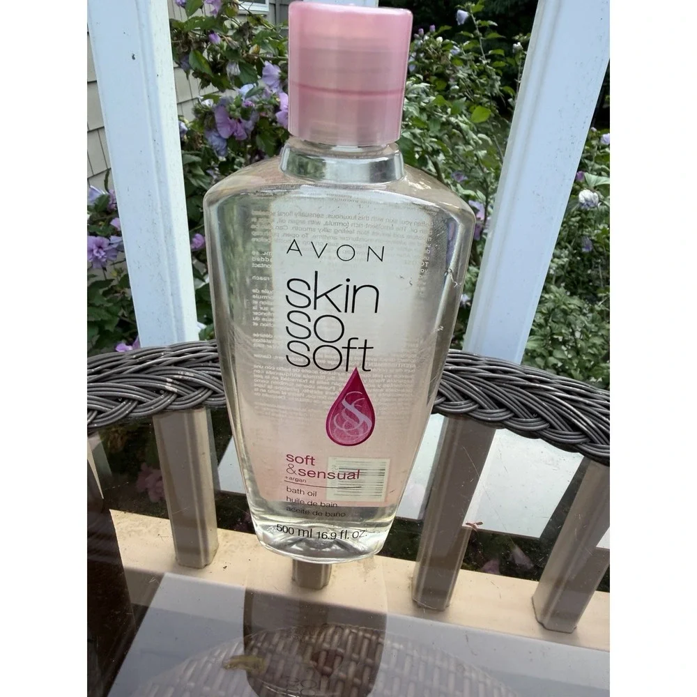 Avon Skin So Soft  Sensual + argan  bath oil 16.9 fl. oz.  sealed